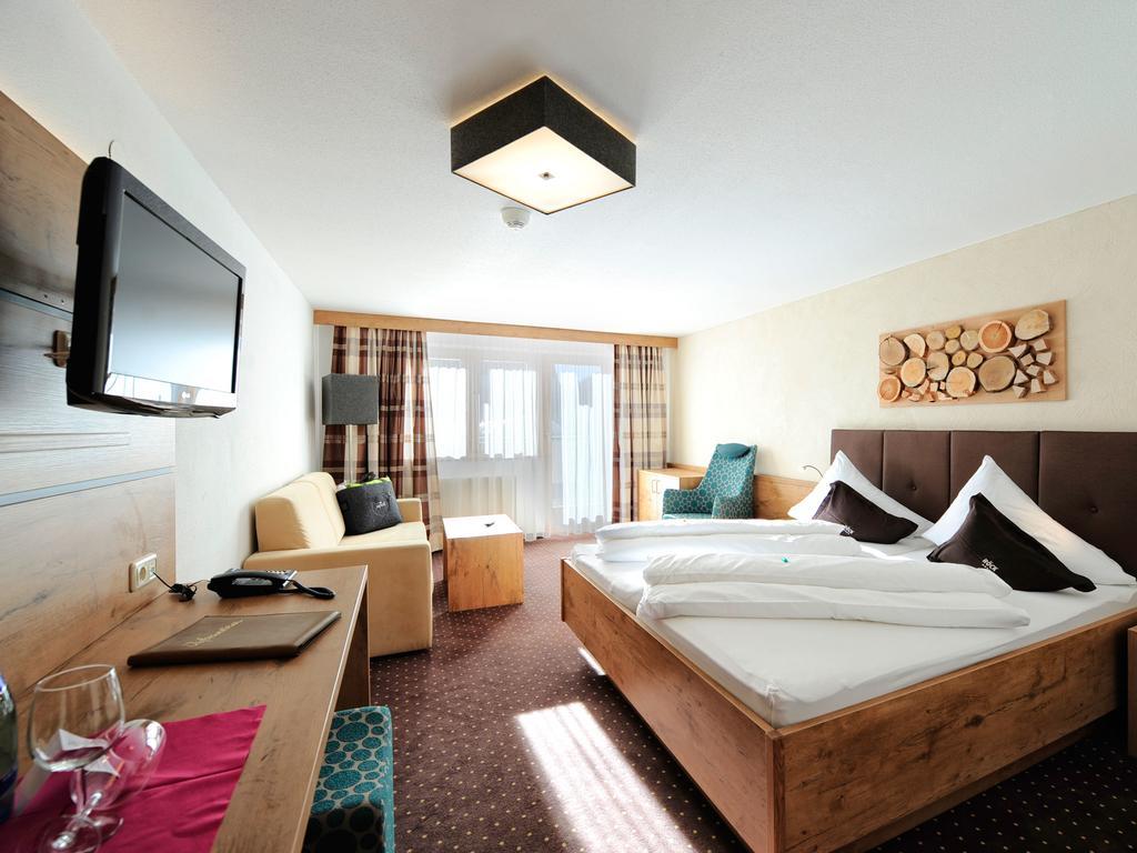 Hotel Roeck Garni 피스 외부 사진